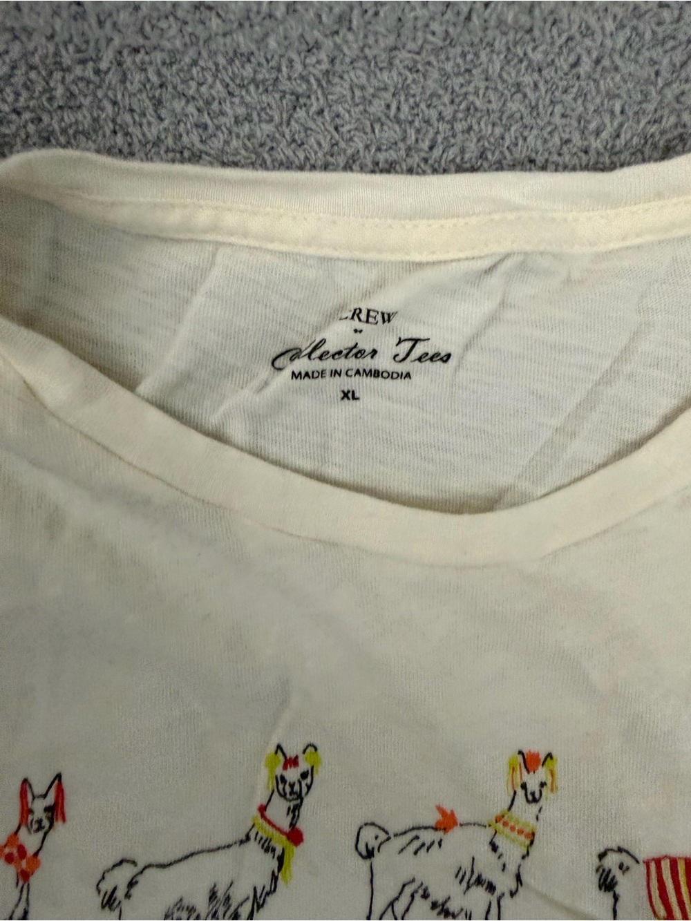 J.crew collectors Cream Graphic Tee with Colorful Animal Print xl - Picture 2 of 2